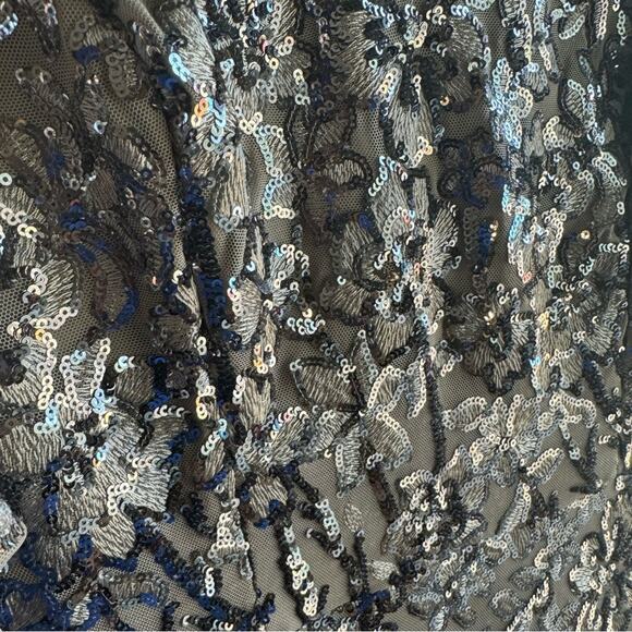 Alex Evenings V-Neck A-Line Sequin Dress with Cold Shoulder Flutter Sleeve - NWT - Picture 11 of 12